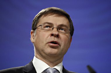 Ab Komisyon Üyeleri tarafından Sonbahar Dönemi Paketi'nde basın toplantısı