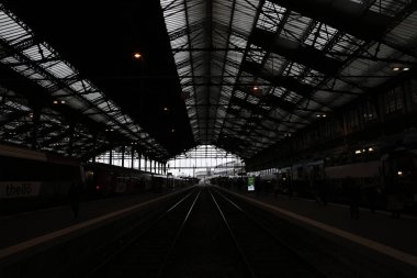 Paris,Fransa Mar. 22,2018.Fransız Sncf demiryolu işçileri tarafından ülke çapında bir grev sırasında Gare de Lyon tren istasyonunda bir platform