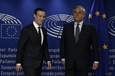 Facebook Ceo'su Mark Zuckerberg, Brüksel