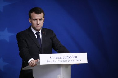 Brüksel, Belçika. 23 Mart 2018. Almanya Başbakanı Angela Merkel ve Fransa Cumhurbaşkanı Emmanuel Macron, Avrupa Birliği (Ab) liderlerinin zirvesinin ikinci gününde basın toplantısı düzenledi. 