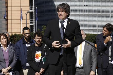 Carles Puigdemont destek protestosu katıldı membe tutuklandı
