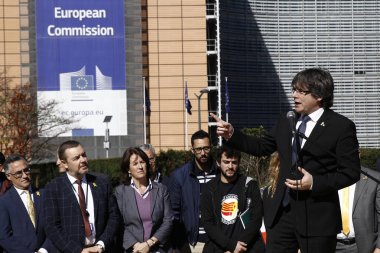 Carles Puigdemont destek protestosu katıldı membe tutuklandı