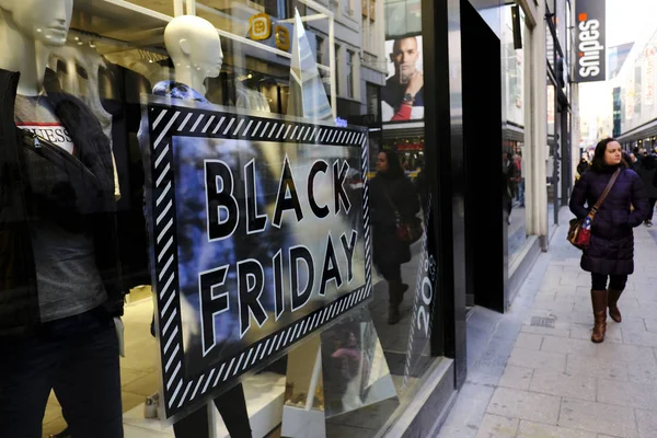 Black Friday i n Brussels, Belgien — Stockfoto