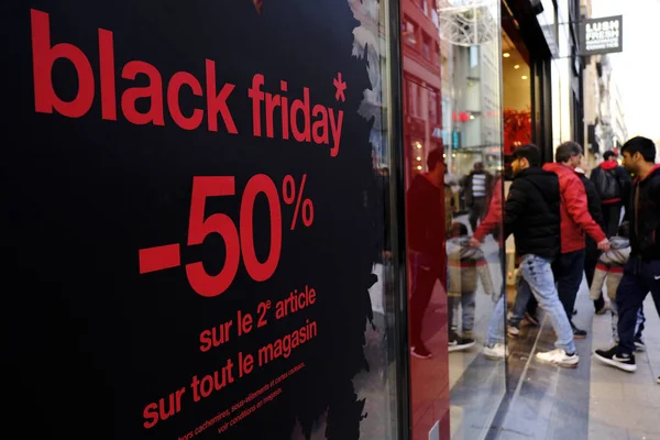 Black Friday i n Brussels, Belgien — Stockfoto