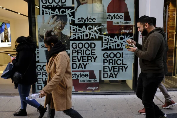 Black Friday i n Brussels, Belgien — Stockfoto