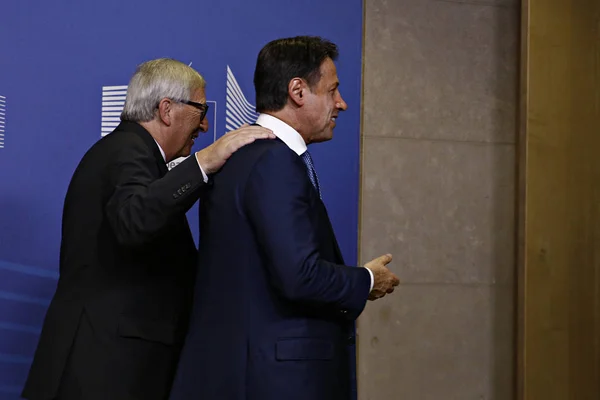 Möte mellan Italiens premiär minister Giuseppe Conte och Europ — Stockfoto