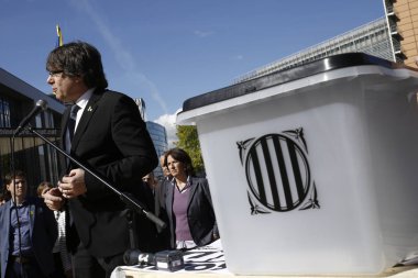 Carles Puigdemont destek protestosu katıldı membe tutuklandı