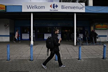 Belçika - Fransa - Ekonomi - Finans - Carrefour
