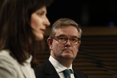 Basın toplantısı Komiserleri Mariya Gabriel ve Julian King, B