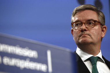 Basın toplantısı Komiserleri Mariya Gabriel ve Julian King, B