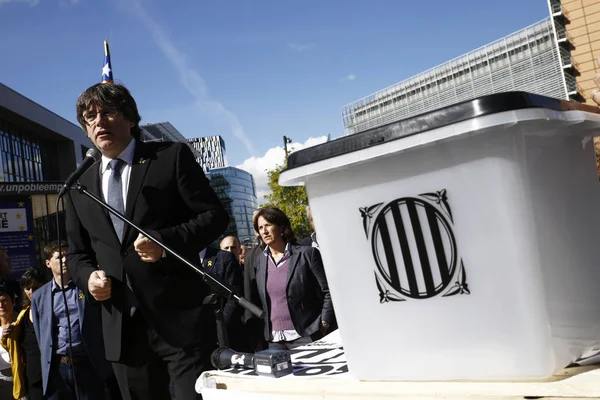 Carles Puigdemont destek protestosu katıldı membe tutuklandı