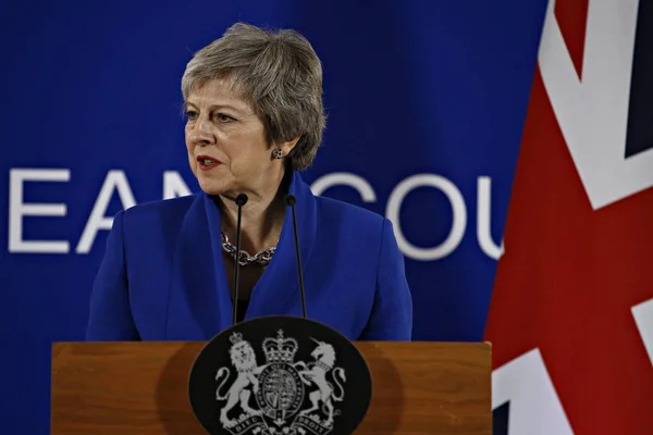 Britse eerste minister Theresa May spreekt tijdens een pers confere — Stockfoto