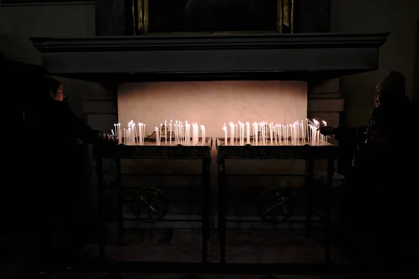 Catholics celebrate the Christmas in Athens, Greece. — Stock Photo, Image