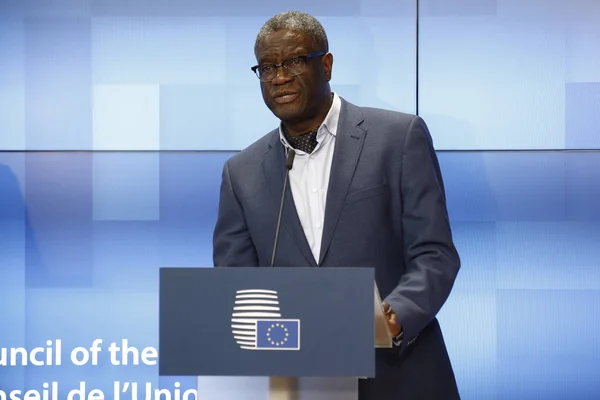Federica Mogherini - Nadia Murad - Denis Mukwege conferencia de prensa — Foto de Stock