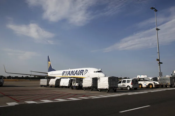 Aviones Compañía Ryanairs Low Cost Sienta Tamrac Charleroi Bélgica Julio — Foto de Stock