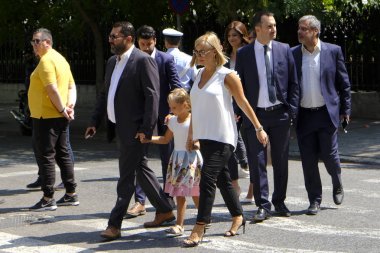 Dijital Politika Bakan Yardımcısı Lefteris Kretsos, 29 Ağustos 2018 tarihinde Yunanistan'ın Başkenti Atina'daki Cumhurbaşkanlığı Sarayı'nda yeni atanan hükümet üyelerinin yemin törenine katılmak üzere geldi.