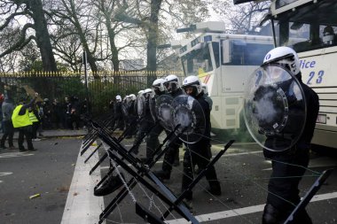 Brüksel'de Sarı Yelekler Protestosu