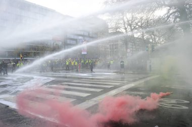 Brüksel'de Sarı Yelekler Protestosu