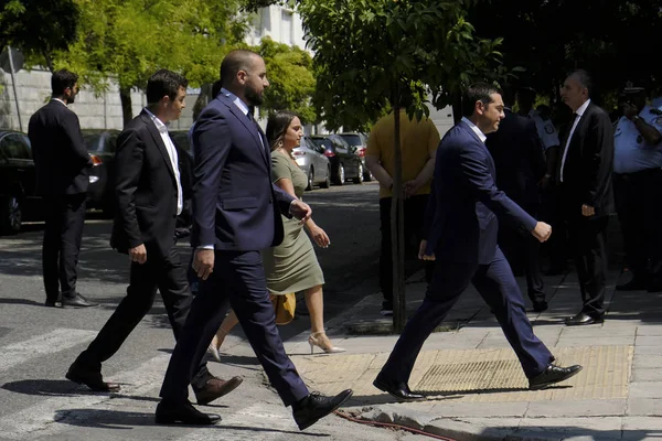 Başbakan Alexis Tsipras, 29 Ağustos 2018 tarihinde Yunanistan'ın Başkenti Atina'daki Cumhurbaşkanlığı Sarayı'nda yeni atanan hükümet üyelerinin yemin törenine katılmak üzere geldi.