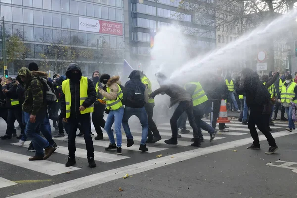 Жовті жилети протесту в Брюсселі — стокове фото