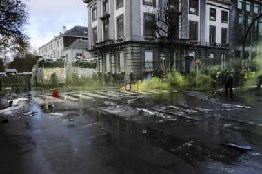 Brüksel'de Sarı Yelekler Protestosu