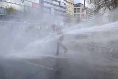 Brüksel'de Sarı Yelekler Protestosu