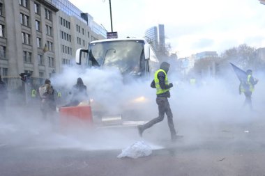 Brüksel'de Sarı Yelekler Protestosu