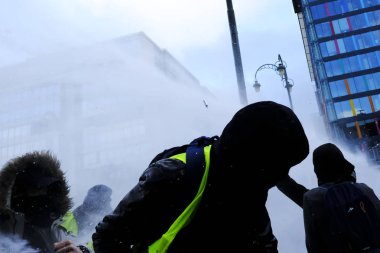 Brüksel'de Sarı Yelekler Protestosu