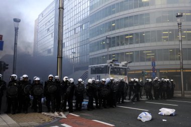 Brüksel'de Sarı Yelekler Protestosu