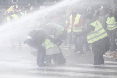 Brüksel'de Sarı Yelekler Protestosu