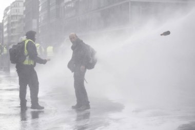 Brüksel'de Sarı Yelekler Protestosu