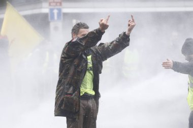 Brüksel'de Sarı Yelekler Protestosu