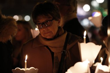 Paskalya ayini, Brüksel