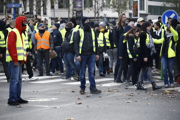 布鲁塞尔的黄色背心抗议 — 图库照片