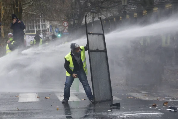 Žlutá vesta protestu v Bruselu — Stock fotografie