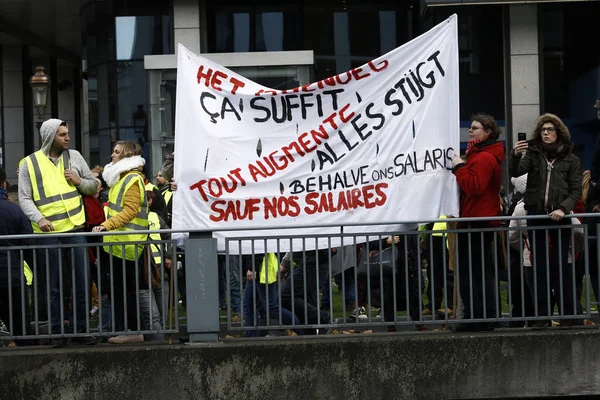 Brüksel'de Sarı Yelekler Protestosu