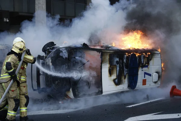 Brüksel'de Sarı Yelekler Protestosu