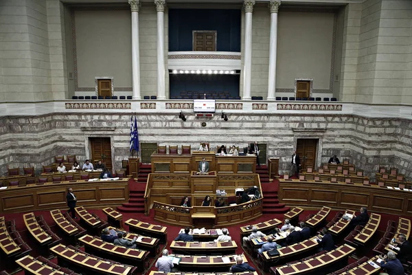 2017年8月3日 在希腊议会全体会议厅讨论和表决即将出台的医疗保健法案 — 图库照片