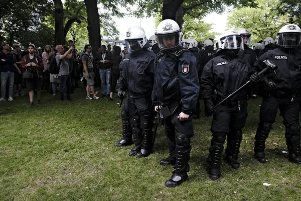 德国 - G20 - 峰会 - 演示 - 政治 - 抗议 — 图库照片
