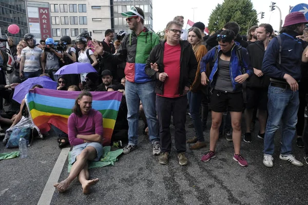 Manifestantes Participan Solidaridad Sin Fronteras Lugar Del G20 Hamburgo Alemania —  Fotos de Stock