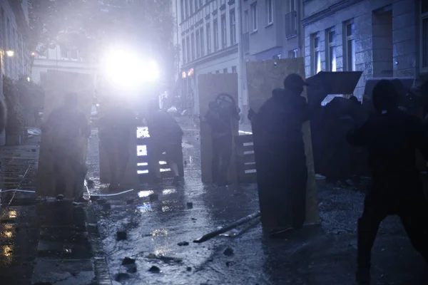 Spannungen Zwischen Polizei Und Demonstranten Bei Einem Protest Gegen Den — Stockfoto