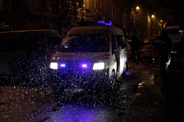 Police Raid Terror Suspect Rue Delaunoy Molenbeek Brussels Belgium Jan — Stock Photo, Image