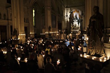 Belçika-Paskalya-din 