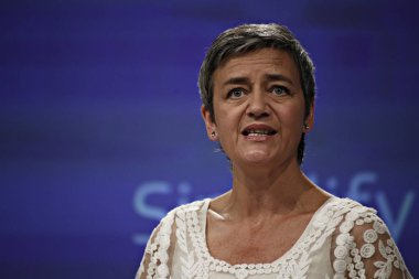 Avrupa yarışma Komiseri Margrethe Vestager, Brüksel 'de 17 Mayıs 2017 tarihinde Belçika 'da bir basın toplantısı yapıyor.