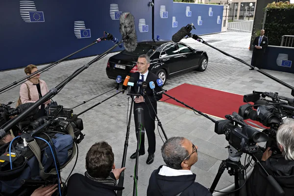 Secretario General Otan Jens Stoltenberg Hace Una Declaración Tras Reunión —  Fotos de Stock