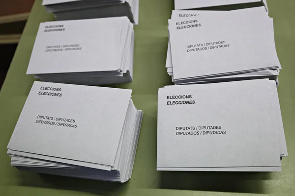 สปา - CATALONIA - POLITICS - VOTE — ภาพถ่ายสต็อก