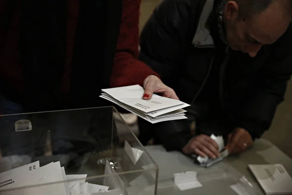 ESPANHA - CATALÓNIA - POLÍTICAS - VOTO — Fotografia de Stock