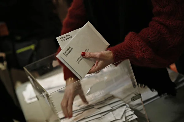 스페인 - 카탈로니아 - 정치 - 투표 — 스톡 사진