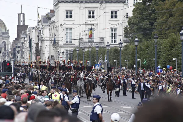 BELGIO - POLITICA - REALI - MILITARI — Foto Stock