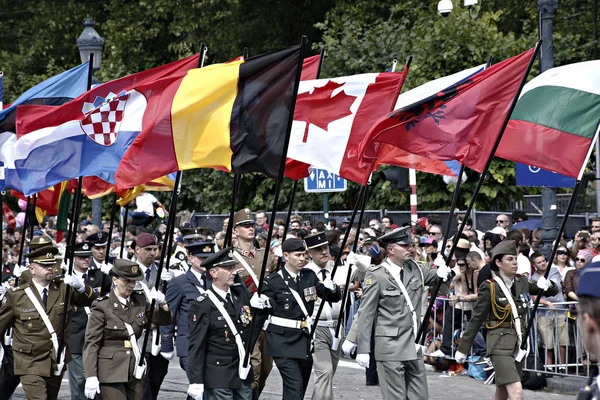 BÉLGICA - POLÍTICAS - ROYALS - MILITÁRIO — Fotografia de Stock